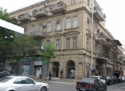 Satılır 1 otaqlı 17 m2 köhnə tikili 28 may