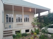 İcarəyə verilir 4 otaqlı 100 m2 bağ evi Buzovna