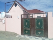 Satılır 3 otaqlı 100 m2 həyət evi Binəqədi