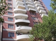 İcarəyə verilir 3 otaqlı 152 m2 yeni tikili 28 may