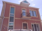 Satılır 4 otaqlı 200 m2 həyət evi Badamdar