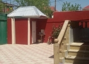 Satılır 4 otaqlı 250 m2 həyət evi Ramana