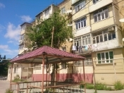 Satılır 2 otaqlı 50 m2 köhnə tikili Əmircan