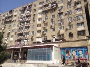 Satılır 5 otaqlı 110 m2 köhnə tikili Həzi Aslanov