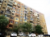 Satılır 4 otaqlı 100 m2 köhnə tikili İnşaatçılar m.