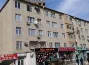 Satılır 2 otaqlı 45 m2 köhnə tikili 4 mkr