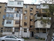Satılır 1 otaqlı 35 m2 köhnə tikili Neftçilər m.