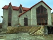 Satılır 7 otaqlı 340 m2 həyət evi Binəqədi