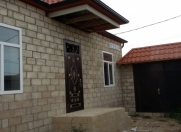 Satılır 3 otaqlı 90 m2 həyət evi Qala