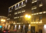 Satılır 4 otaqlı 120 m2 köhnə tikili Sahil m.