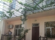 Satılır 4 otaqlı 150 m2 həyət evi Qaraçuxur