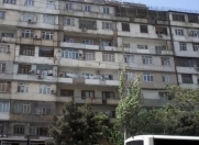 Satılır 1 otaqlı 45 m2 köhnə tikili 9 mkr