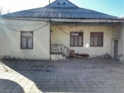 Satılır 3 otaqlı 150 m2 həyət evi Gəncə