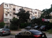 Satılır 3 otaqlı 70 m2 köhnə tikili 5 mkr