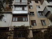 Satılır 3 otaqlı 75 m2 köhnə tikili Qələbə dairəsi