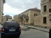 Satılır 3 otaqlı 80 m2 köhnə tikili Buzovna