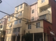 İcarəyə verilir 4 otaqlı 60 m2 köhnə tikili 7 mkr