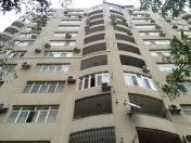 İcarəyə verilir 4 otaqlı 151 m2 yeni tikili İnşaatçılar m.