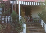 İcarəyə verilir 6 otaqlı 240 m2 bağ evi Mərdəkan