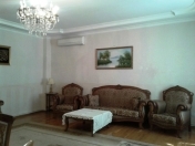 Satılır 3 otaqlı 147 m2 yeni tikili Beşmərtəbə