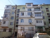 Satılır 3 otaqlı 65 m2 köhnə tikili Badamdar