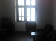 İcarəyə verilir 1 otaqlı 35 m2 köhnə tikili Bayıl