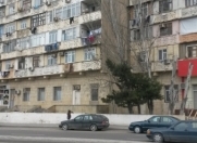 Satılır 2 otaqlı 42 m2 köhnə tikili Ukrayna dairəsi