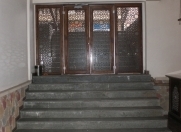 Satılır 1 otaqlı 300 m2 obyekt Nəsimi r.