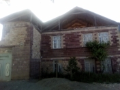 Satılır 4 otaqlı 480 m2 yeni tikili Göygöl