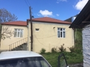 Satılır 4 otaqlı 120 m2 bağ evi Qax