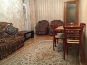 İcarəyə verilir 2 otaqlı 100 m2 yeni tikili İnşaatçılar m.