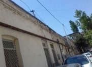 Satılır 1 otaqlı 35 m2 köhnə tikili Beşmərtəbə