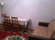 İcarəyə verilir 3 otaqlı 60 m2 köhnə tikili Memar Əcəmi m.