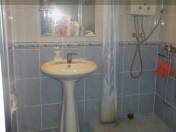 Satılır 3 otaqlı 100 m2 köhnə tikili Metropark