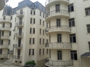 Satılır 1 otaqlı 81 m2 yeni tikili Xırdalan