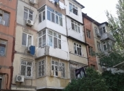 Satılır 2 otaqlı 45 m2 köhnə tikili 4 mkr