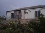 Satılır 3 otaqlı 100 m2 bağ evi Saray