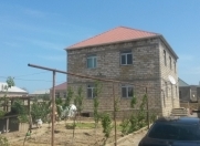 Satılır 6 otaqlı 240 m2 həyət evi Saray