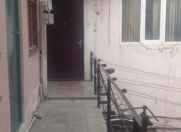İcarəyə verilir 4 otaqlı 100 m2 köhnə tikili Heydər Əliyev sarayı