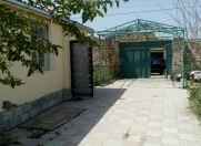 Satılır 4 otaqlı 110 m2 həyət evi Binə