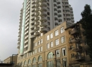 İcarəyə verilir 4 otaqlı 250 m2 yeni tikili Sahil m.