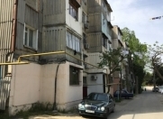 Satılır 1 otaqlı 35 m2 köhnə tikili 8 km