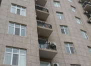 Satılır 3 otaqlı 153 m2 yeni tikili Azərbaycan Dillər Universiteti