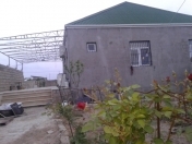 Satılır 3 otaqlı 132 m2 həyət evi Binə