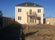 Satılır 5 otaqlı 200 m2 həyət evi Novxanı