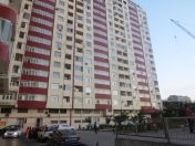 Satılır 2 otaqlı 100 m2 yeni tikili Elit ticarət mərkəzi