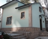 Satılır 3 otaqlı 114 m2 həyət evi İnşaatçılar m.