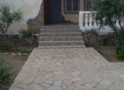 İcarəyə verilir 3 otaqlı 200 m2 həyət evi Buzovna