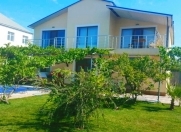 İcarəyə verilir 6 otaqlı 240 m2 bağ evi Mərdəkan