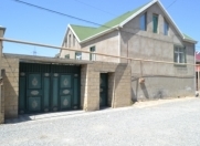 Satılır 3 otaqlı 120 m2 həyət evi Y.Ramana